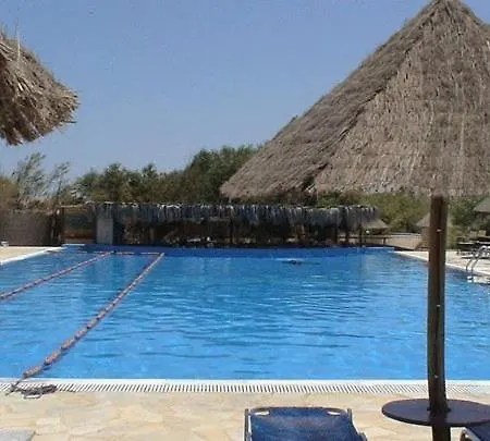 Surfing Huts Hostel Santa Maria (Paros)