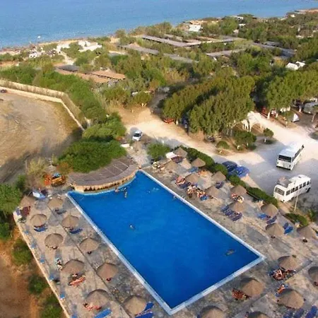 Surfing Huts Santa Maria (Paros)